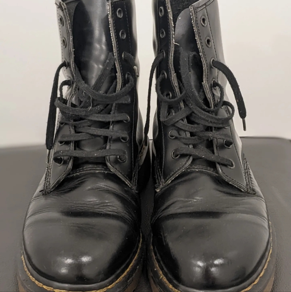 Size 7W Made in England Dr.Martens